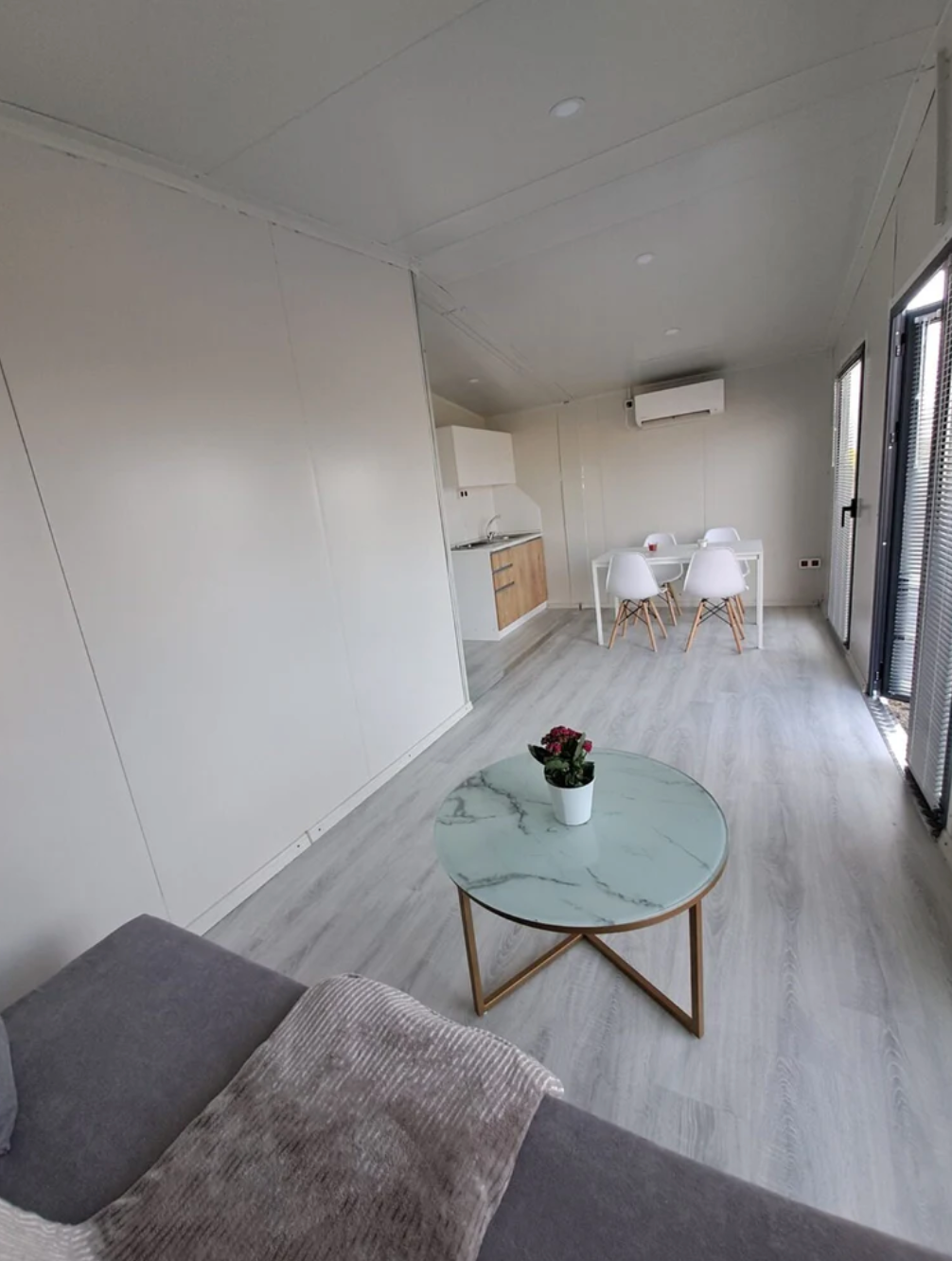 Bungalow amueblado – Chalet con jardín de 28 m²