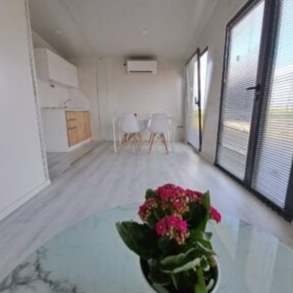 Bungalow amueblado – Chalet con jardín de 28 m²